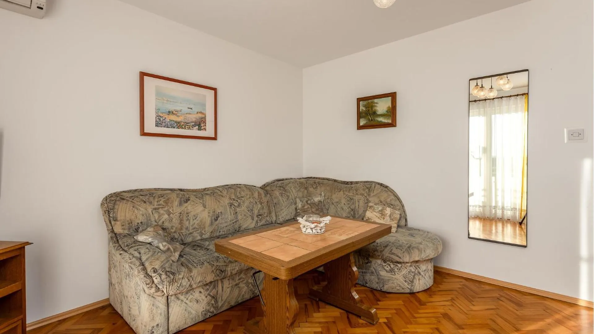 2 Bedroom Awesome Apartment In سيلتسي