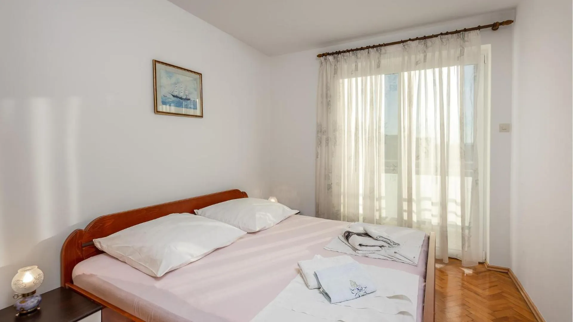 2 Bedroom Awesome Apartment In Selce